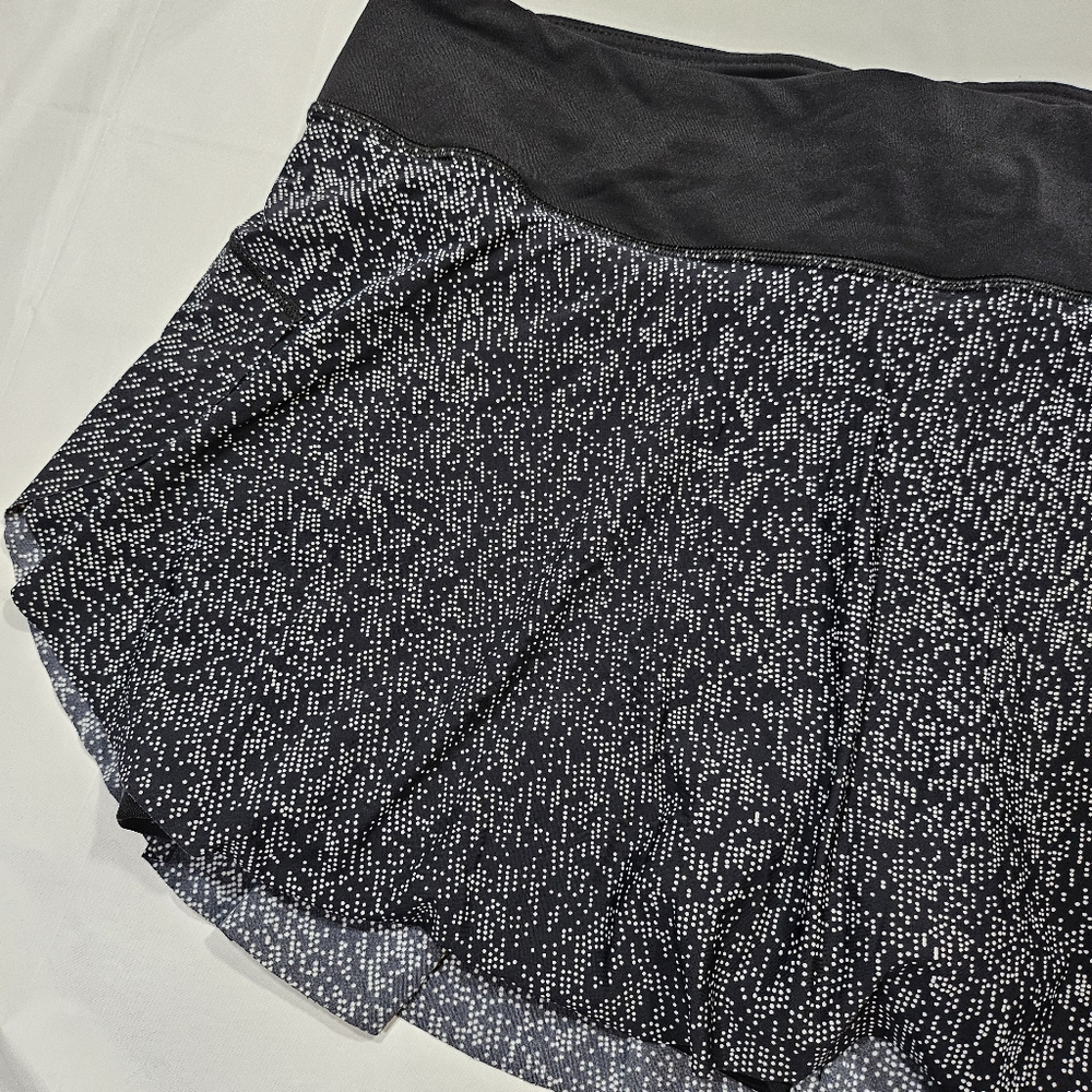 Lululemon Quick Pace Skirt (13")(Soundwave White Black) - Picture 16 of 16